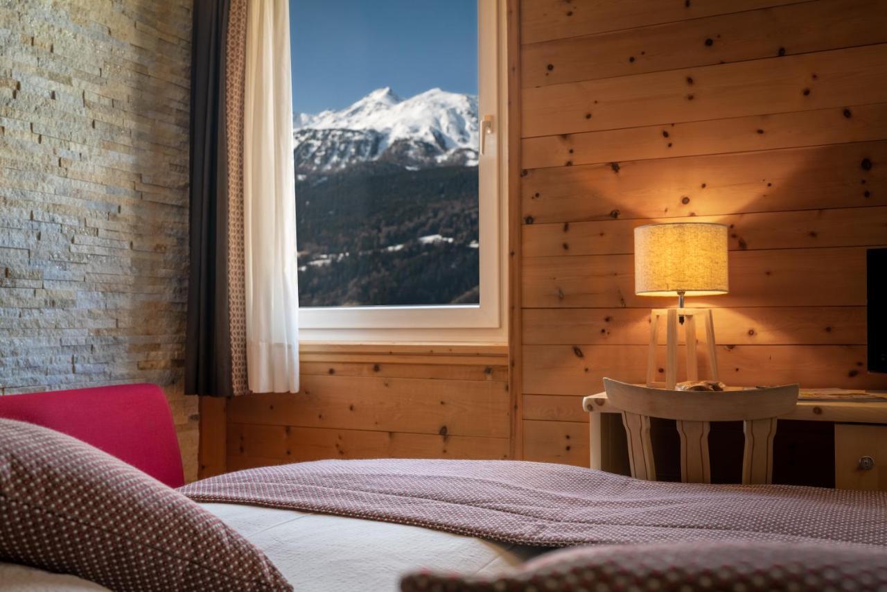 Hotel Meuble Garni Della Contea Bormio Exterior foto